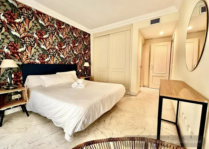 Center Puerto Banus Marbella