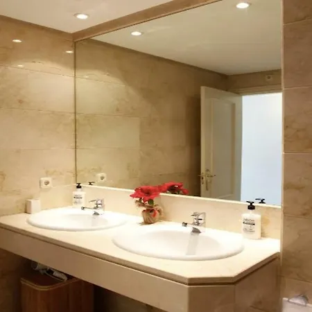 Center Puerto Banus Διαμέρισμα Μαρμπέλλα
