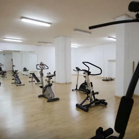 Center Puerto Banus Μαρμπέλλα
